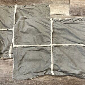 S. L. Home Fashions Gray Fleece Pillow Shams Set of 2 MACHINE WASH & DRY